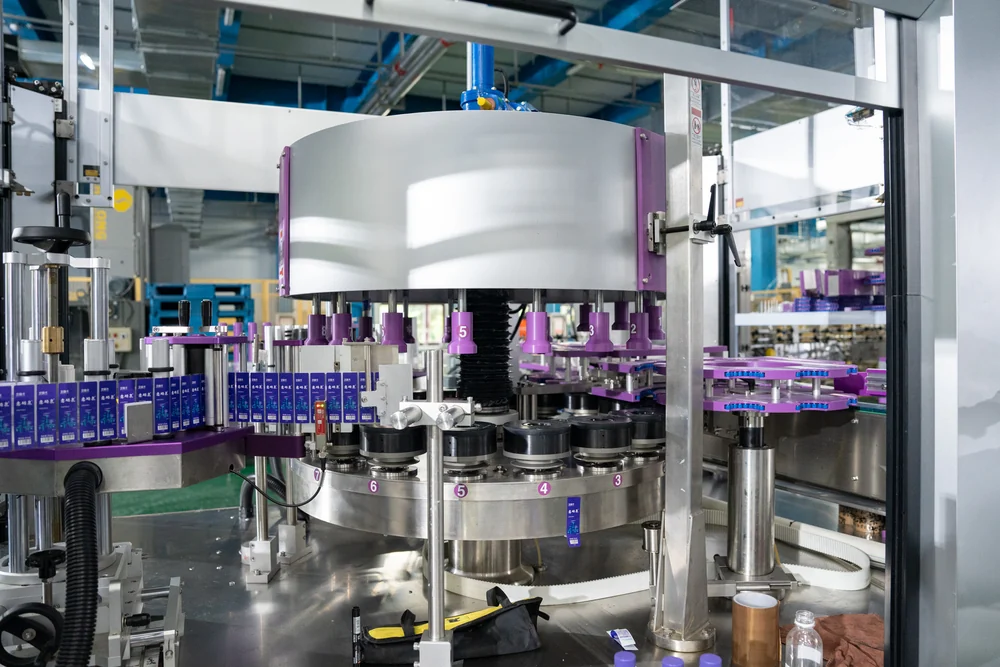 HUISUN adhesive labeling machine